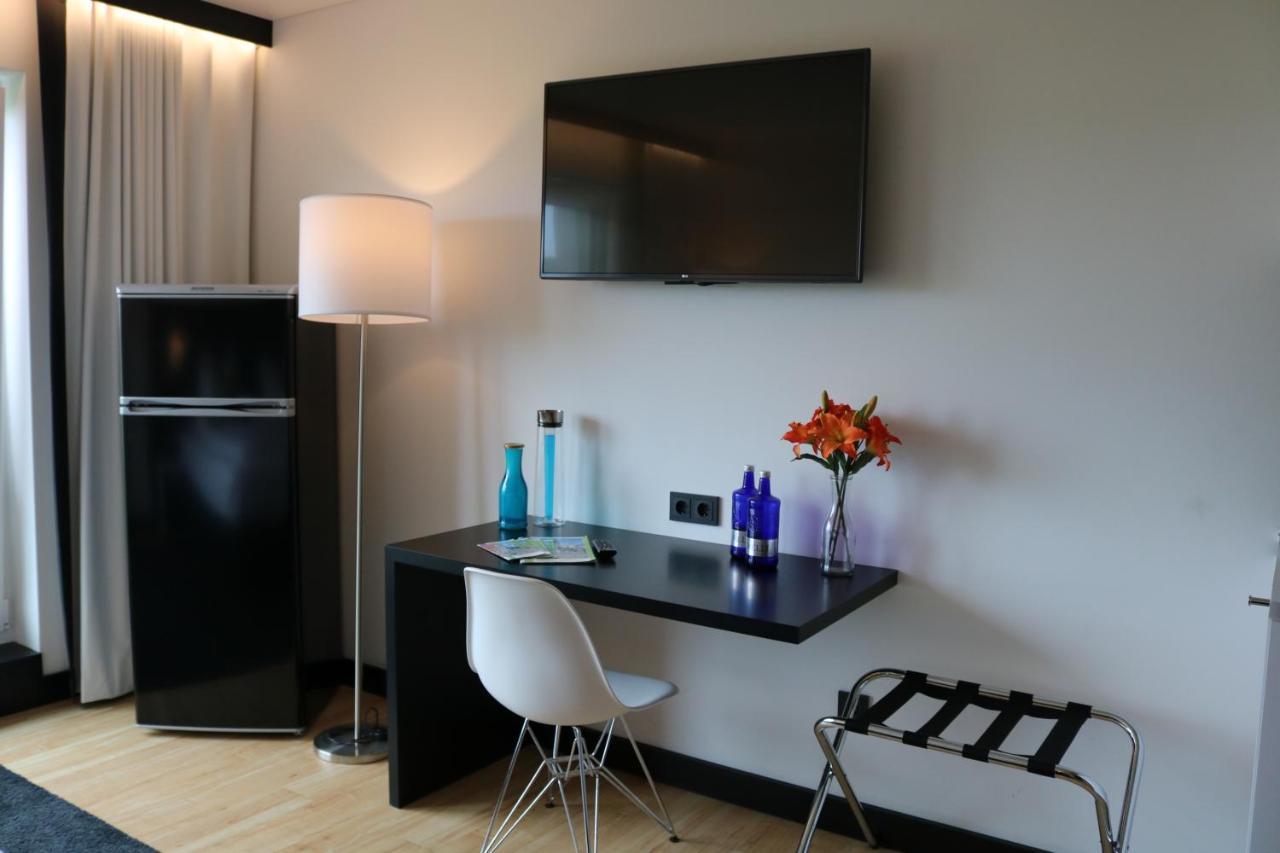 Me Hotel By Wmm Hotels Meitingen Luaran gambar